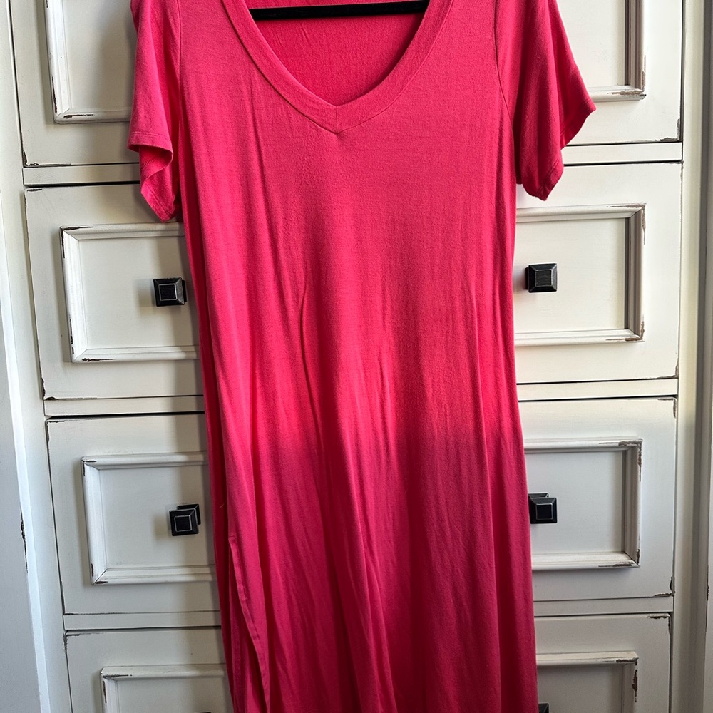 VENUS Bright Coral Garment